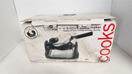 Cooks Belgian Waffle Maker