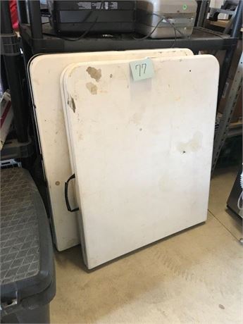2 Plastic Folding Tables