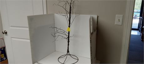 Metal Decorative Tree