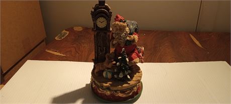 Wind-Up Musical Santa Collectible