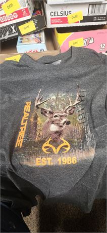Realtree Tee Shirt. Size XXL