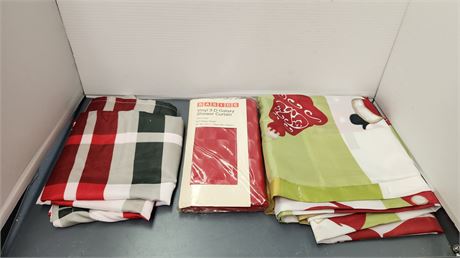 Christmas Shower Cutains & liner