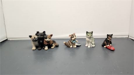 Lot Of Cat Statues