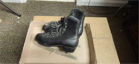 Imperial Steel Ice Skates