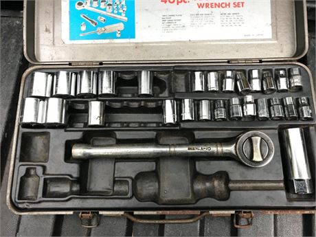 Socket Set