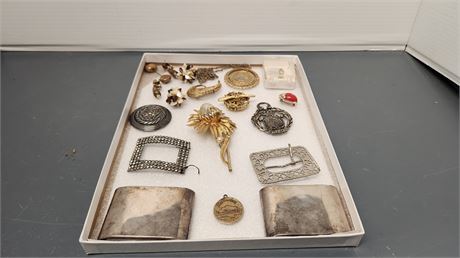 Tray Of Assorted Costume Jewelry