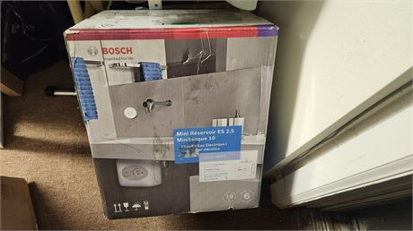 Bosch Tronic 3000T Mini Reservoir.  Mini Tank Electric Water Heater
