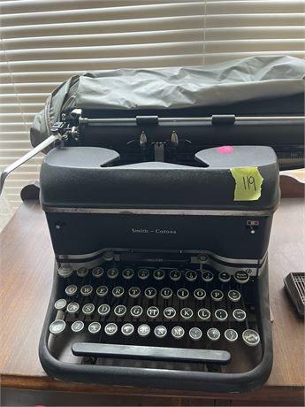 Smith Corona Type Writer