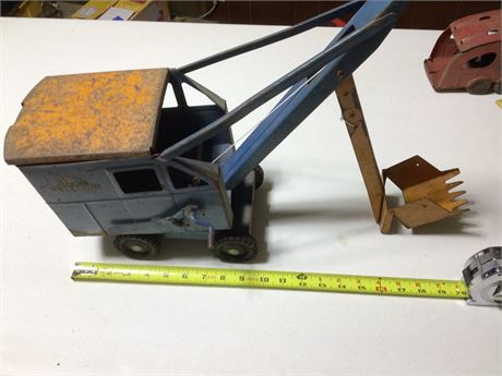 Vintage Excavator Metal Toy