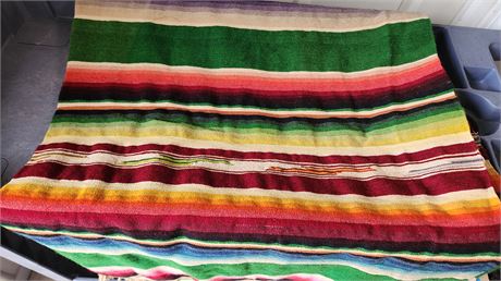 Vintage Native American Hand Woven Blanket. In Good Condition