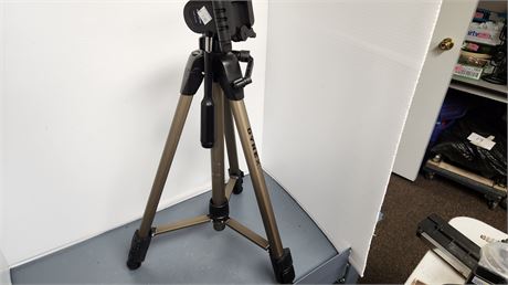 Dynex Tri Pod