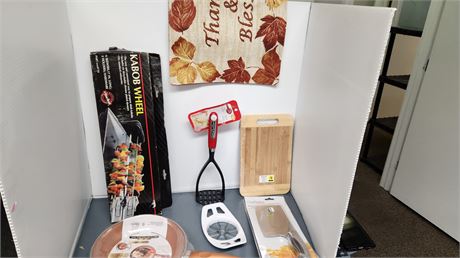 Lot Of Various Kitchen Items