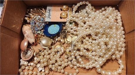 Lot of Jewelry