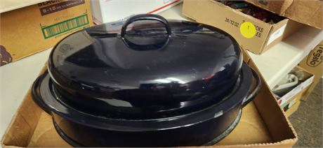 Small Roasting Pan With Lid