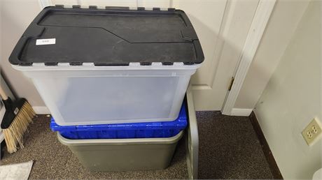 Lot of Totes With Lids
