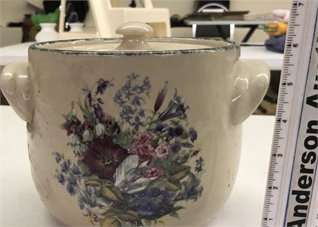 2005 Home & Garden Party Ltd. Stoneware Crock