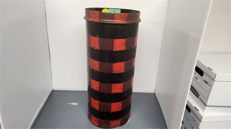 Plaid Umbrella Holder