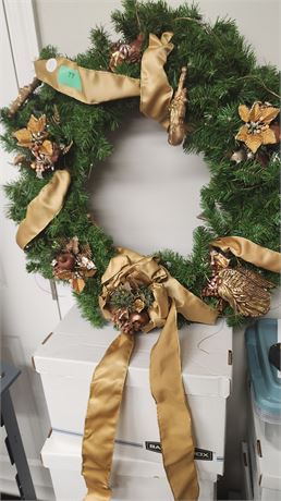 Seasonal Decorative Wreath