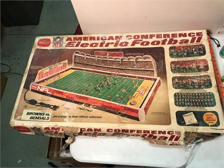 Tudor NFL Electric Football
