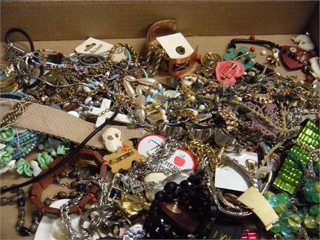 Lot Of Jewelry