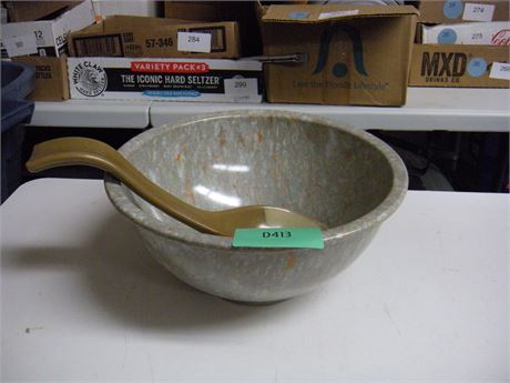 Vintage Mixing Bowl & Spoon Dish