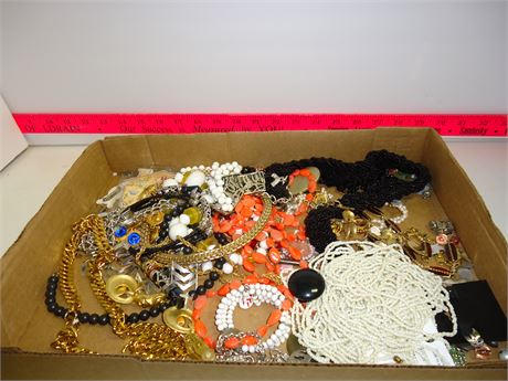Lot Of Jewelry