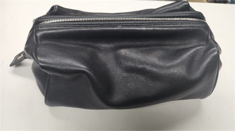 Vintage Coach Bag.NOT AUTHENICATED. Unsure If Real.