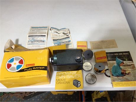 Camera Lot - Kodak Brownie Fun Saver