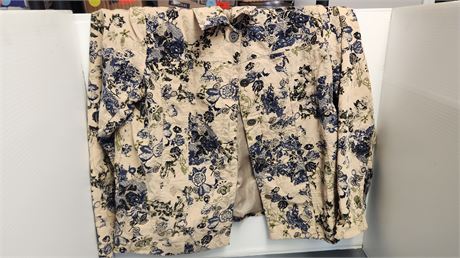 Tantrums Woman's Size Large Shirt