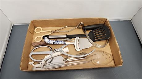 Various Kitchen Items