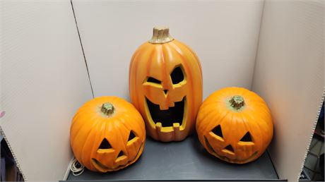 3 Pumpkin Halloween Decorations