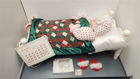 Animated Sleeping Mrs. Claus