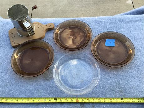 4 Pie Baking Dishes
