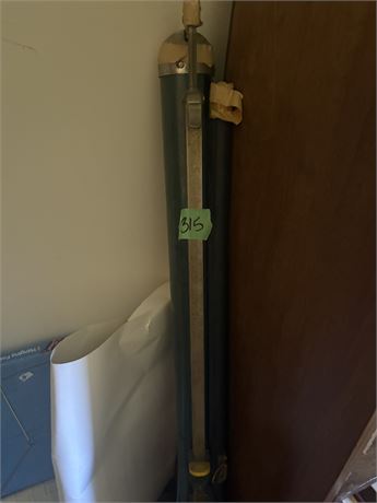 Projection Screen