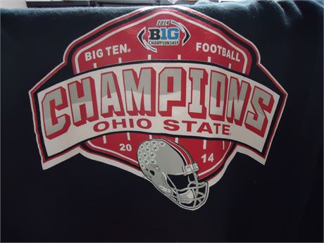 Ohio State Shirt. Size Small