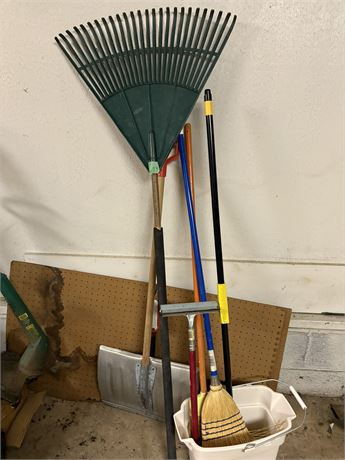 Lawn and Garden Tools