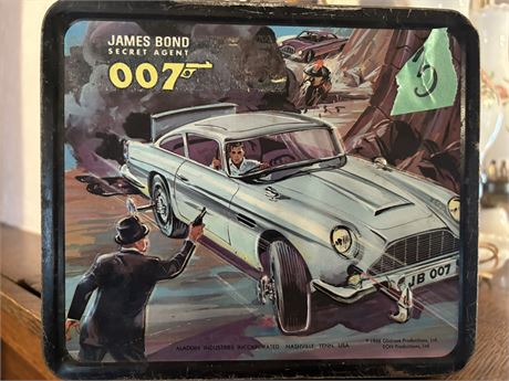 Vintage James Bond 007 Lunch Box