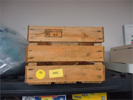 Wood crate