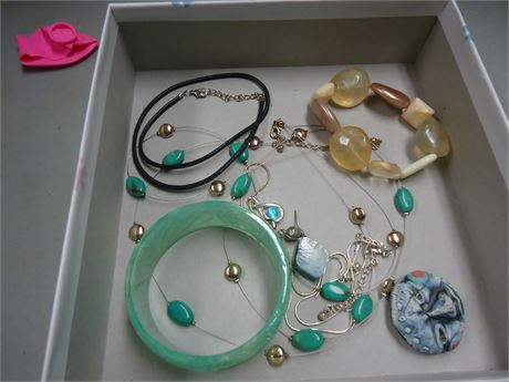 Lot Of Jewelry