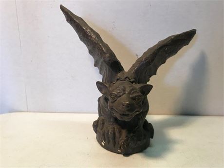 1993 Universal Gargoyle