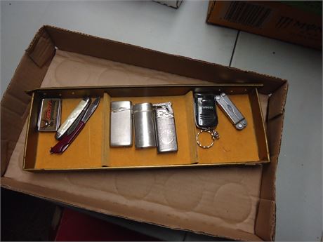 Vintage Lighters & Knives & Key finder