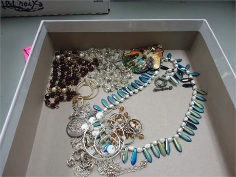 Lot Of Jewelry