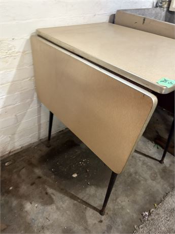 Drop Leaf Table