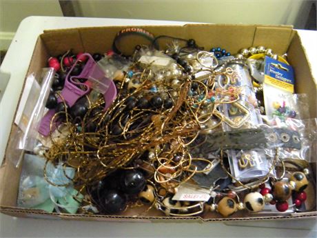 Lot of Jewelry