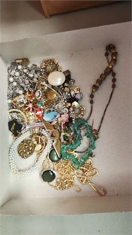 Lot Of Jewelry