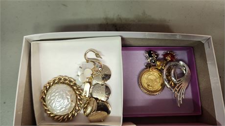 Lot Of Jewelry