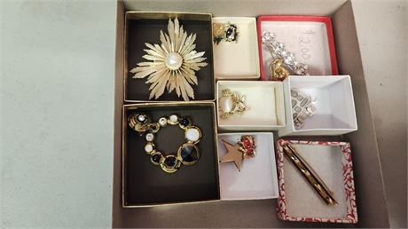 Lot Of Jewelry