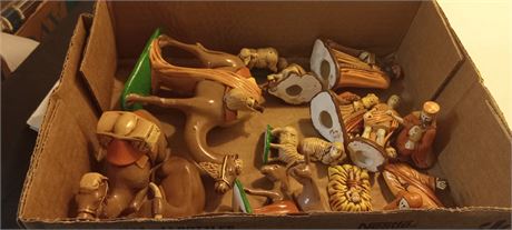 Vintage Nativity Pieces