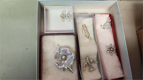 Lot of Jewelry