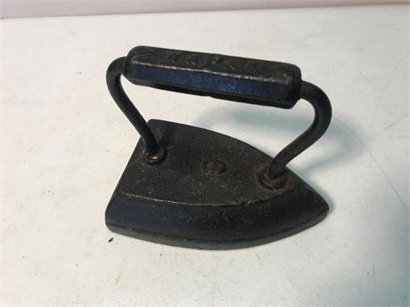 Antique Metal Iron (#2)